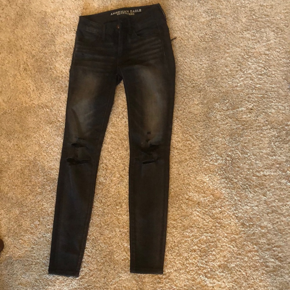Aeo black stretchy jeans